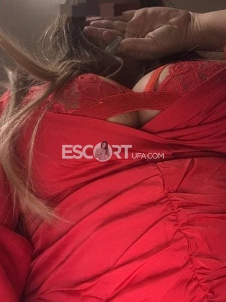 Очаровательная Эвелина – идеальный отдых и наслаждение!